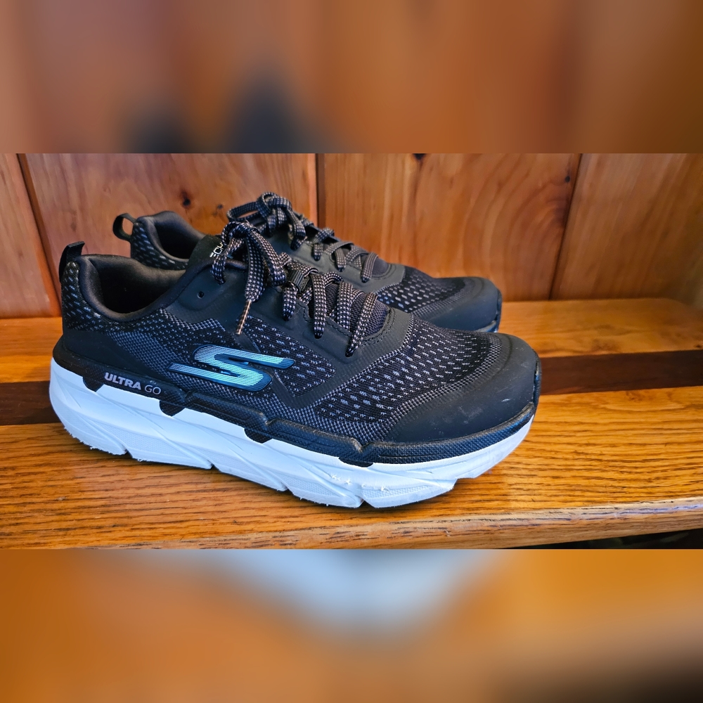 Sketchers Go Run